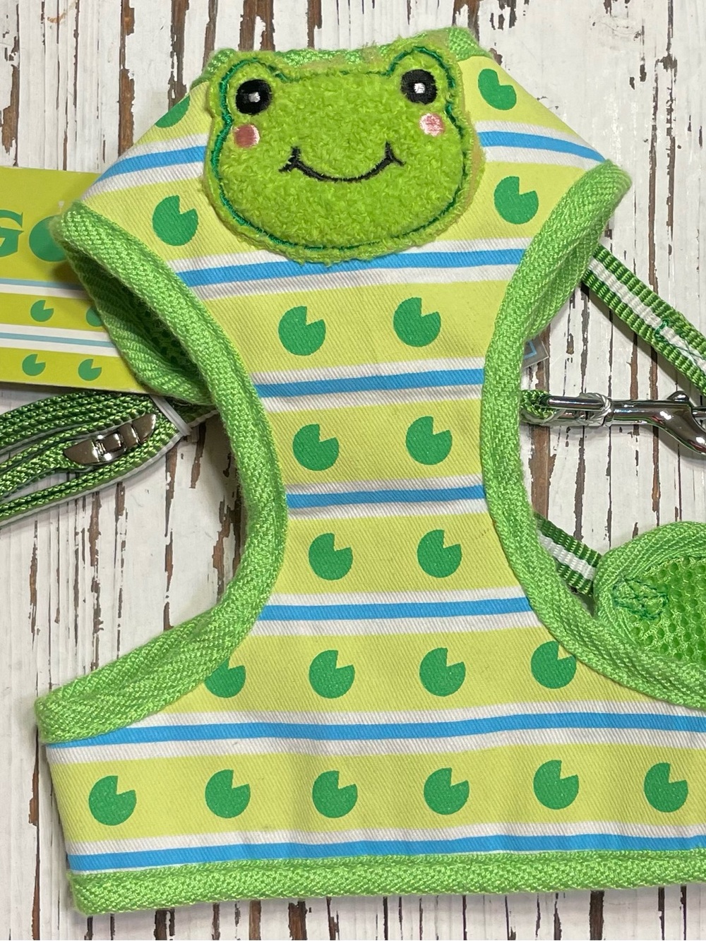 Green Frog Pattern Soft Pet Harness with Matching Leash Medium